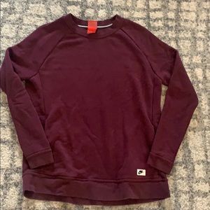 Nike medium sweatshirt with pockets